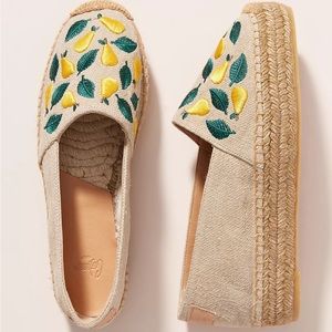 CASTAÑER Espadrilles Pear-Embellished Fruit 39/9